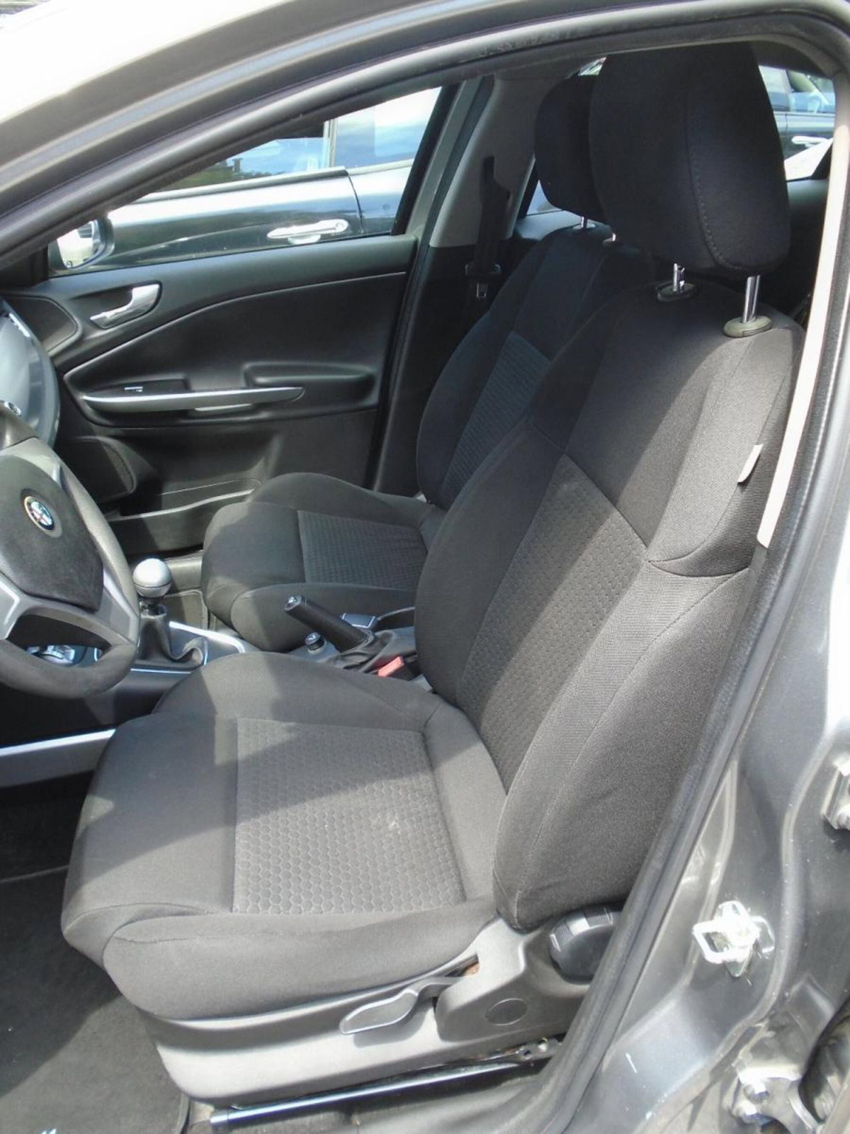Alfa Romeo Giulietta 1.4 tb Giulietta 105cv (9)