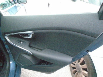 Volvo V40 D2 1.6 Powershift (16)