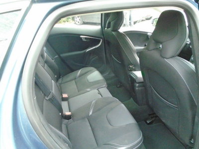 Volvo V40 D2 1.6 Powershift (17)