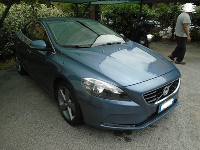 Volvo V40 D2 1.6 Powershift (2)