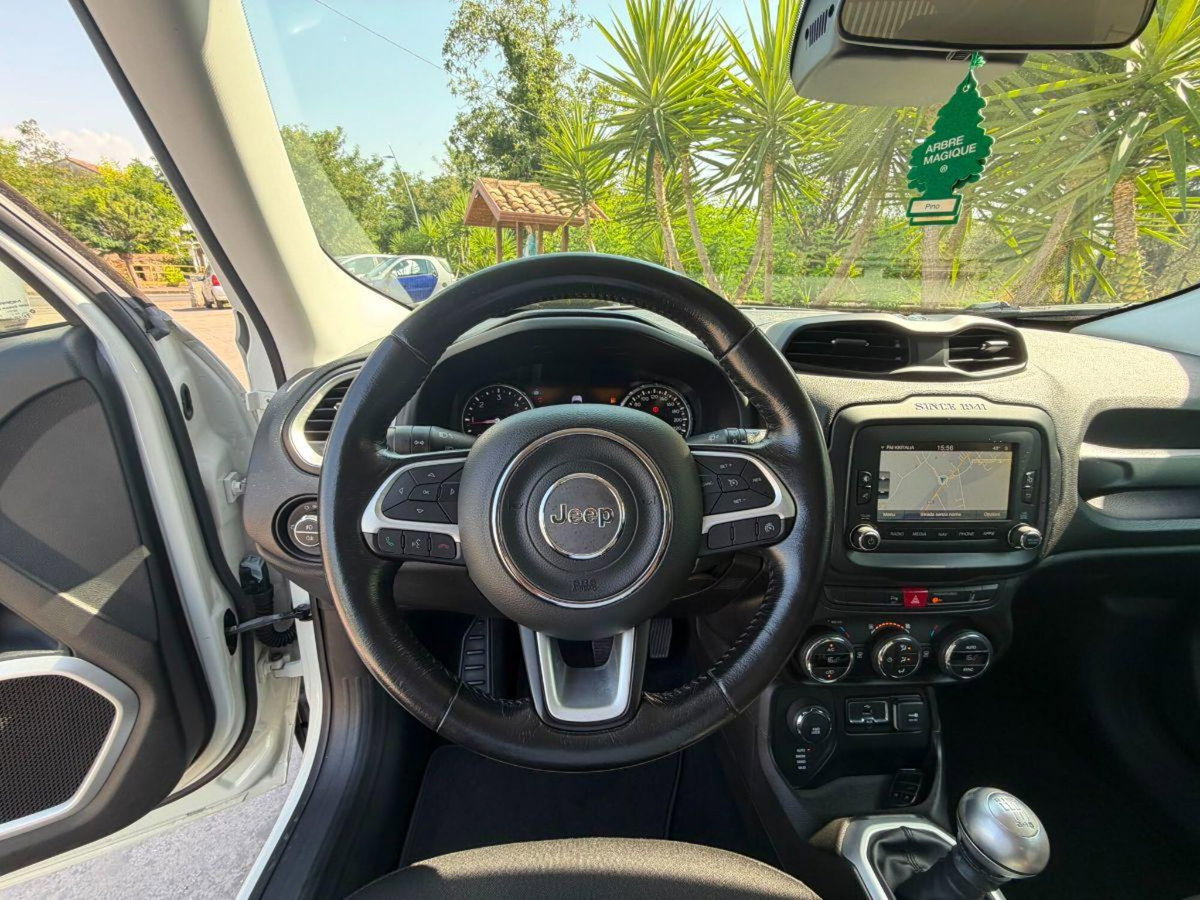 Jeep Renegade 2.0 Mjt 140CV 4WD Active Drive Limited (13)