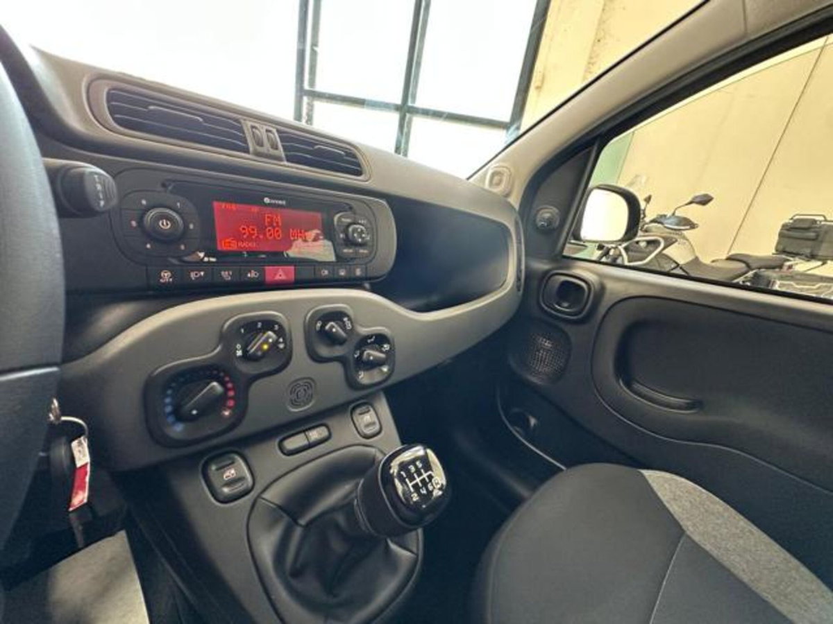 Fiat Panda 1.0 firefly hybrid s&s 70cv 5p.ti (15)
