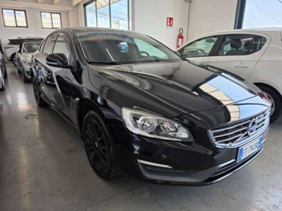 Volvo S60 D2 Momentum usata
