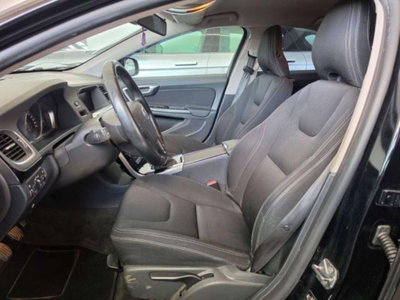 Volvo S60 D2 Momentum (6)