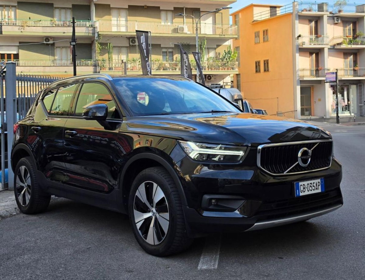 Volvo XC40 T5 Twin Engine Geartronic Momentum (11)