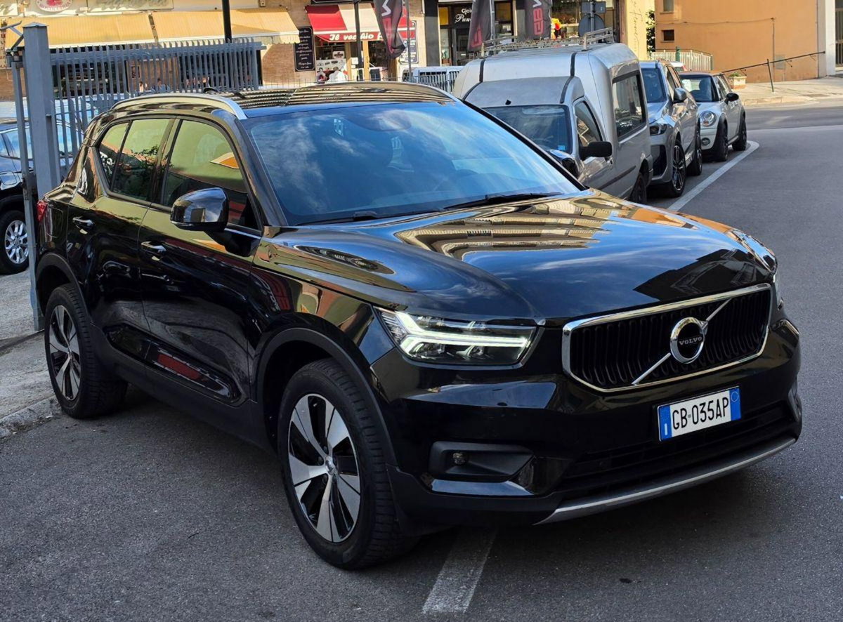 Volvo XC40 T5 Twin Engine Geartronic Momentum (7)