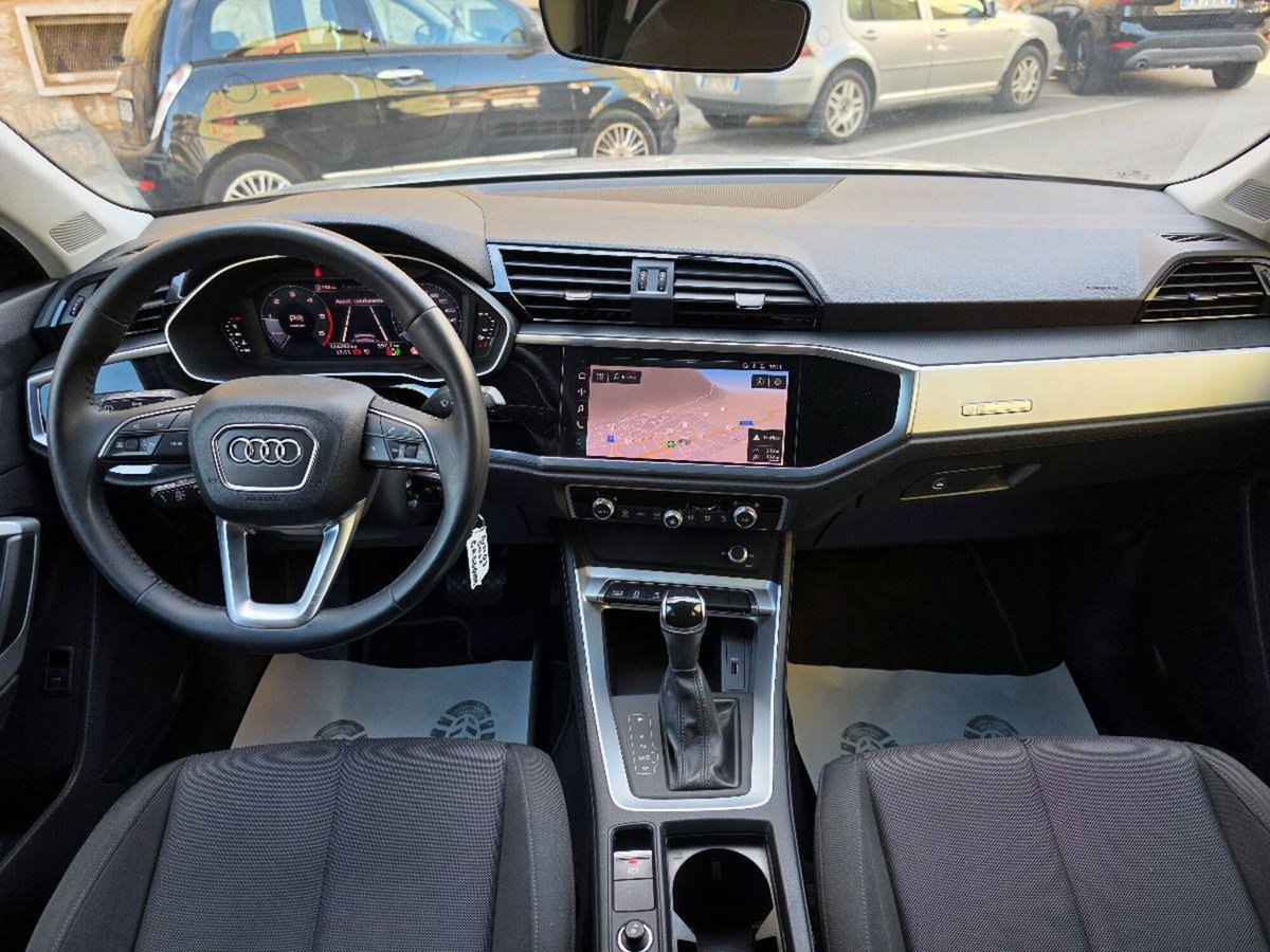 Audi Q3 Sportback 35 TDI quattro S tronic Business Plus (18)