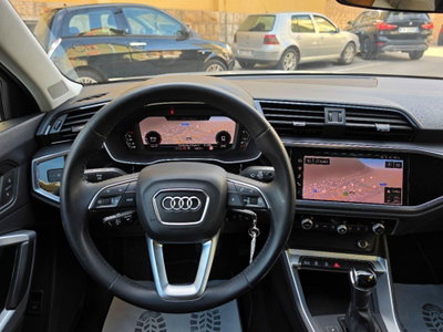 Audi Q3 Sportback 35 TDI quattro S tronic Business Plus (20)