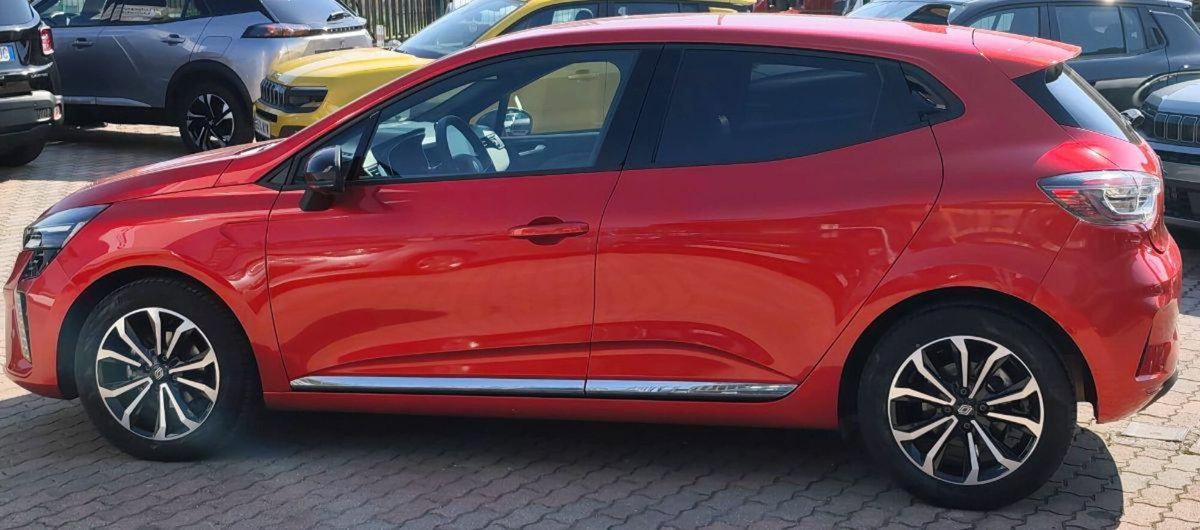 Renault Clio TCe 12V 100 CV GPL 5 porte Life (3)