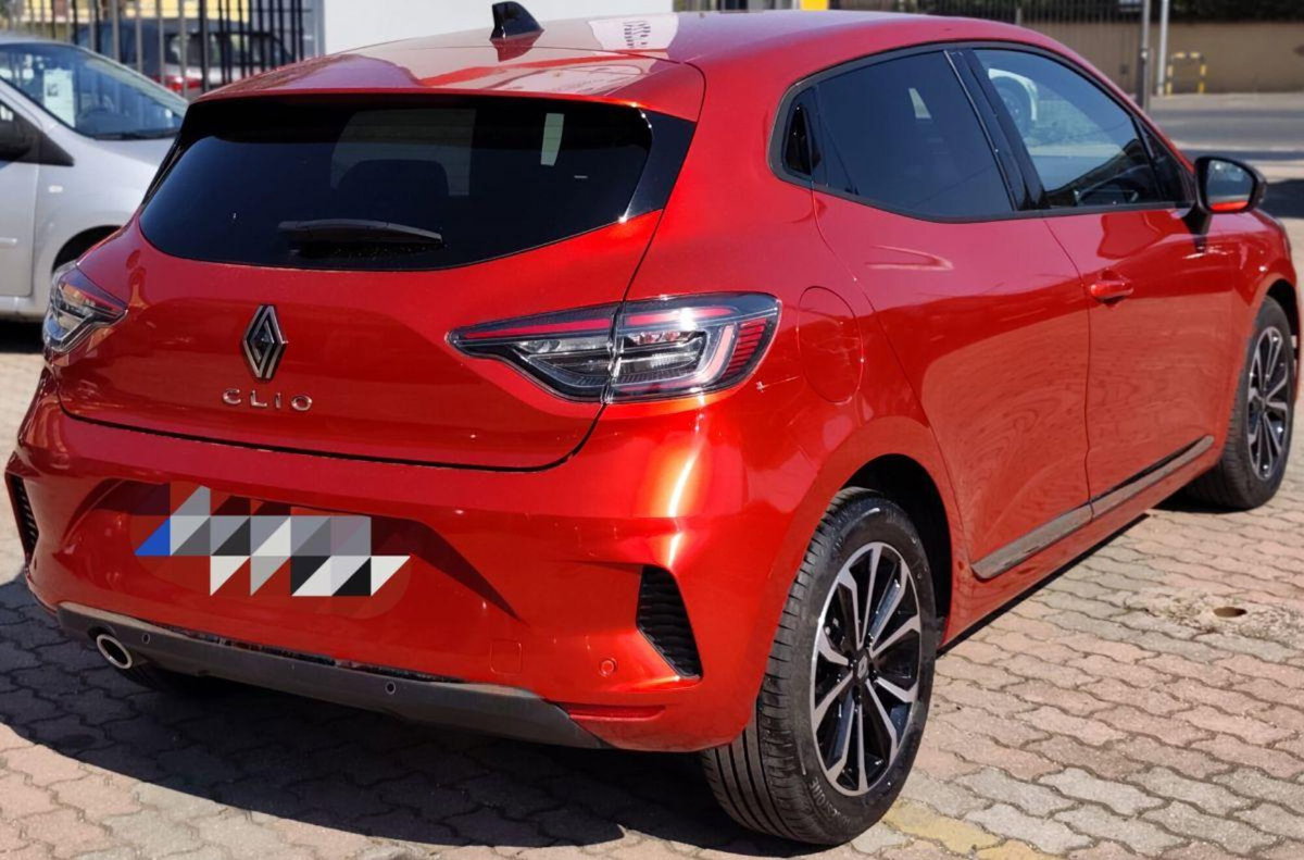 Renault Clio TCe 12V 100 CV GPL 5 porte Life (6)