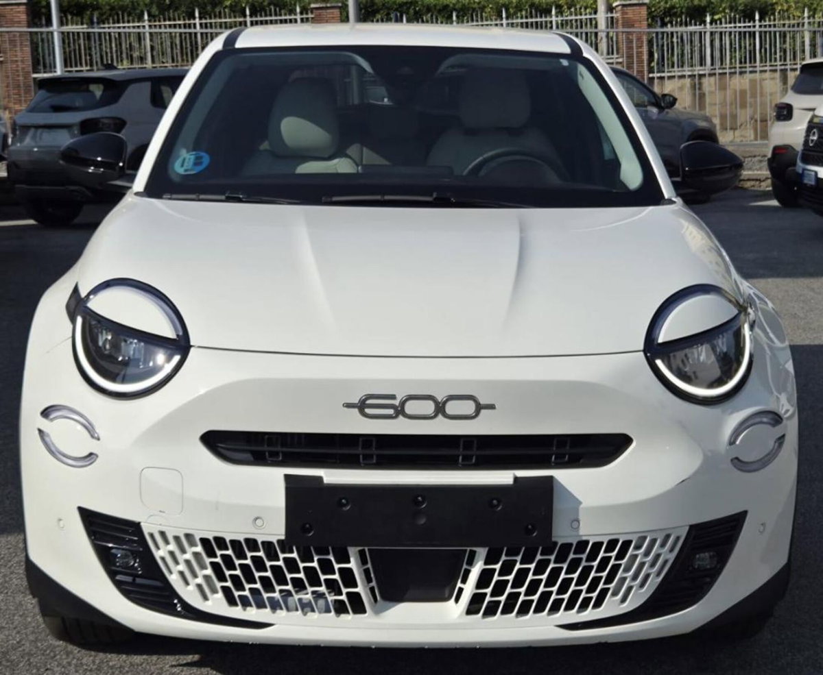 Fiat 600 1.2 La Prima 100cv (2)