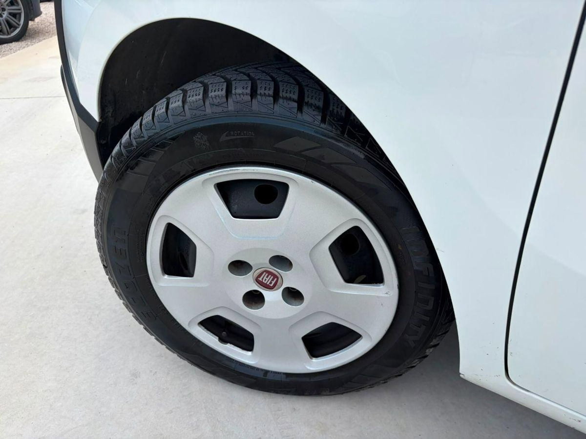 Fiat Fiorino Furgone cargo 1.3 mjt 95cv ecojet SX E6d-temp (7)