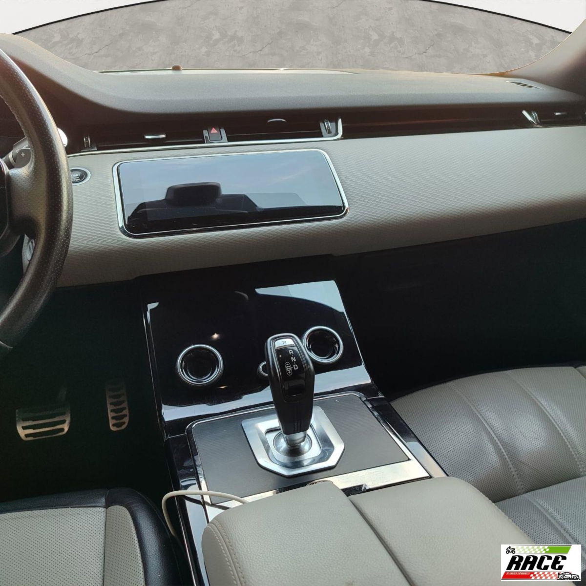 Land Rover Range Rover Evoque 2.0D I4-L.Flw 150 CV (16)