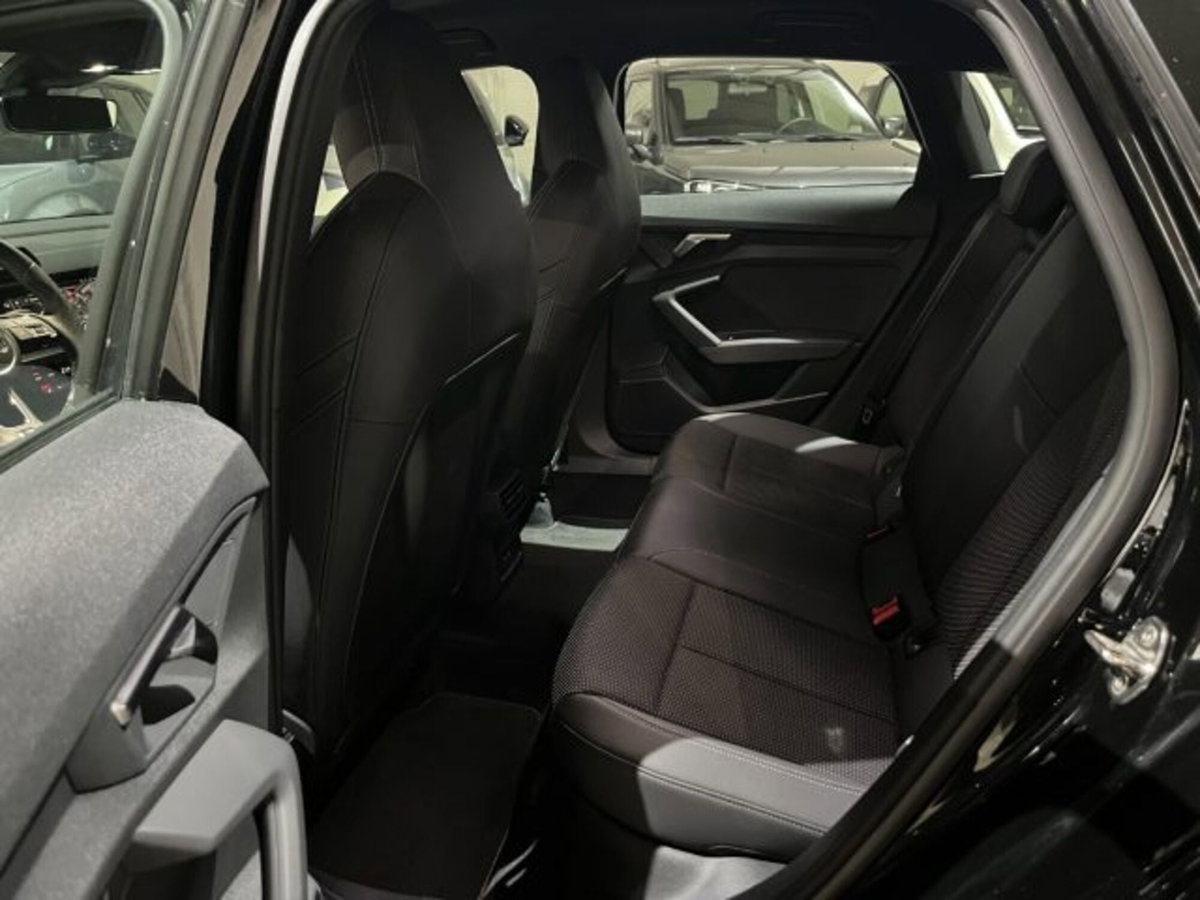Audi A3 Sportback 35 TFSI S line edition (11)