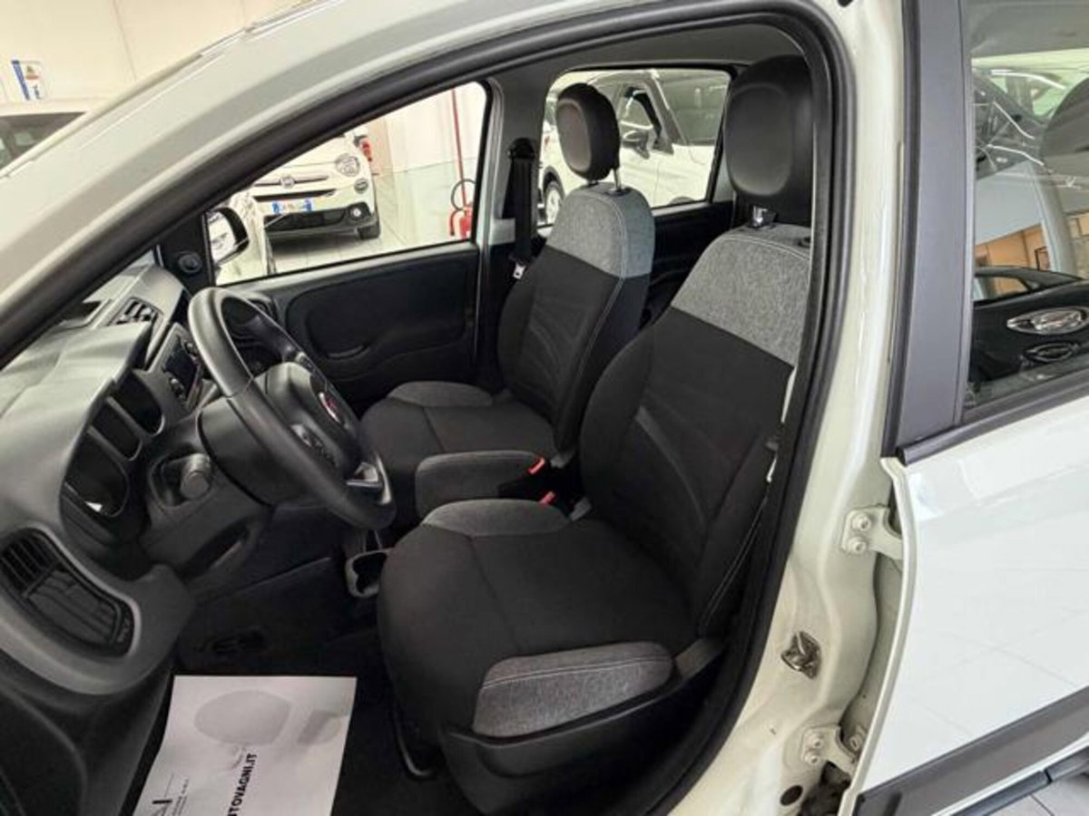 Fiat Panda 1.0 firefly hybrid s&s 70cv 5p.ti (5)