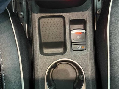 Renault Captur TCe 100 CV GPL Techno (18)