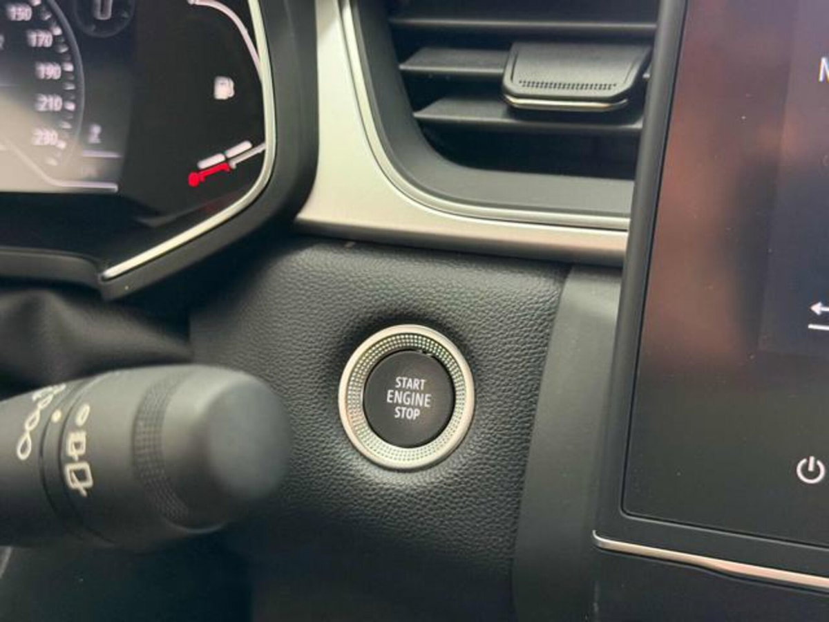 Renault Captur TCe 100 CV GPL Techno (19)