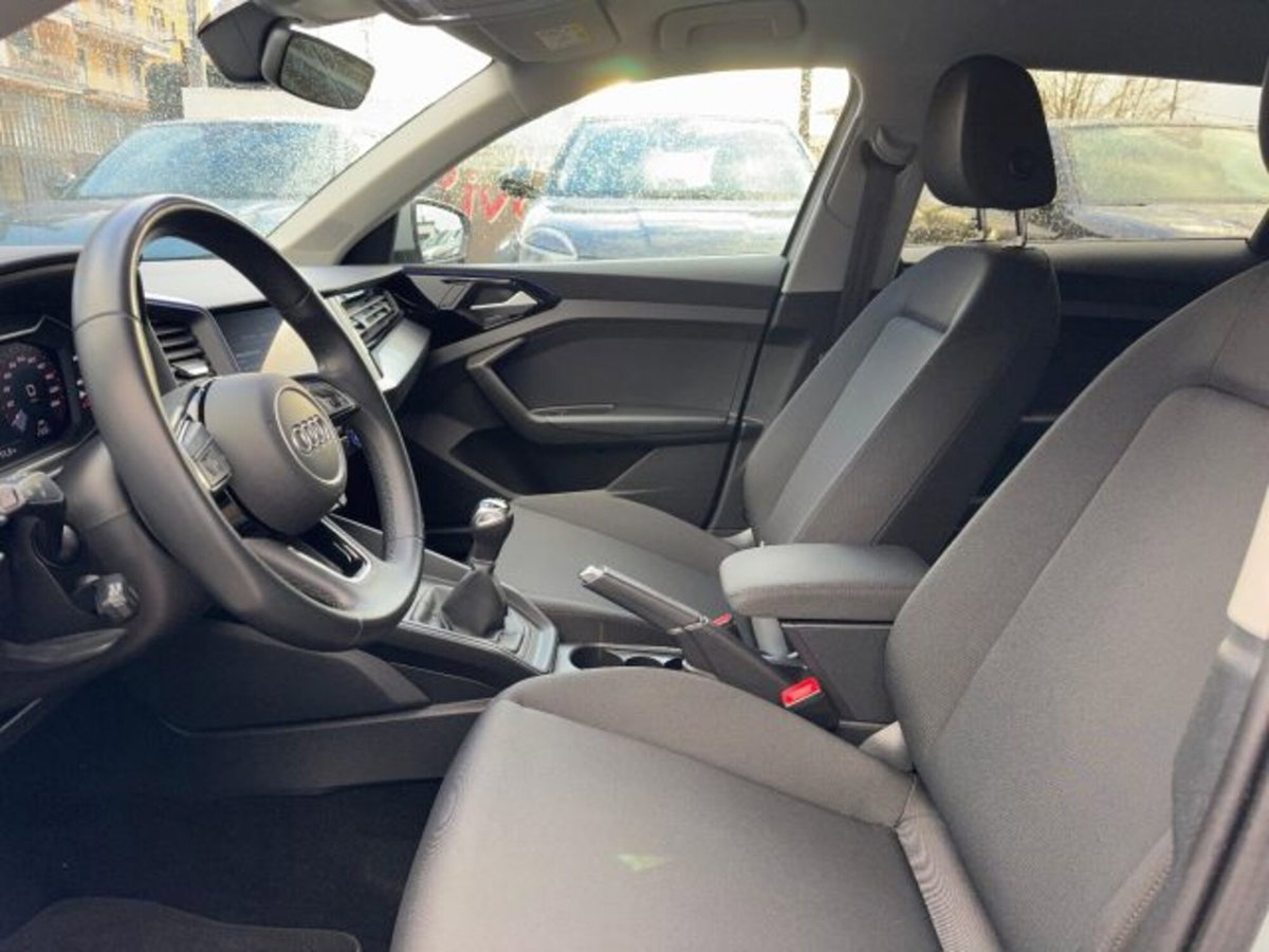 Audi A1 Sportback 30 TFSI Admired Advanced (13)