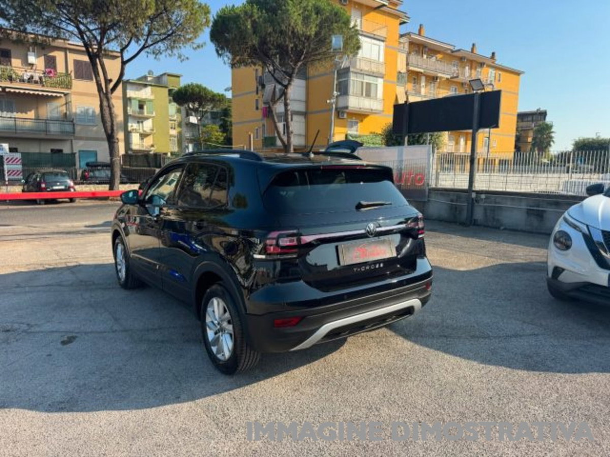 Volkswagen T-Cross 1.0 TSI Style BMT (11)