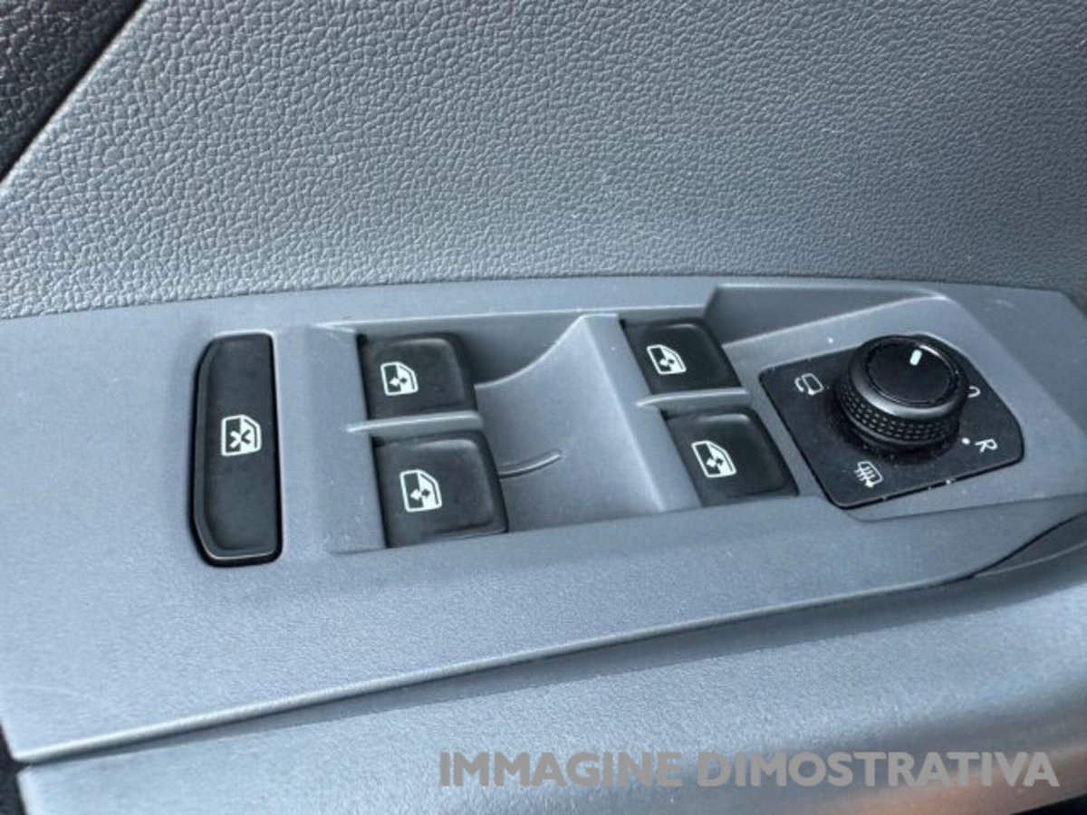 Volkswagen T-Cross 1.0 TSI Style BMT (20)
