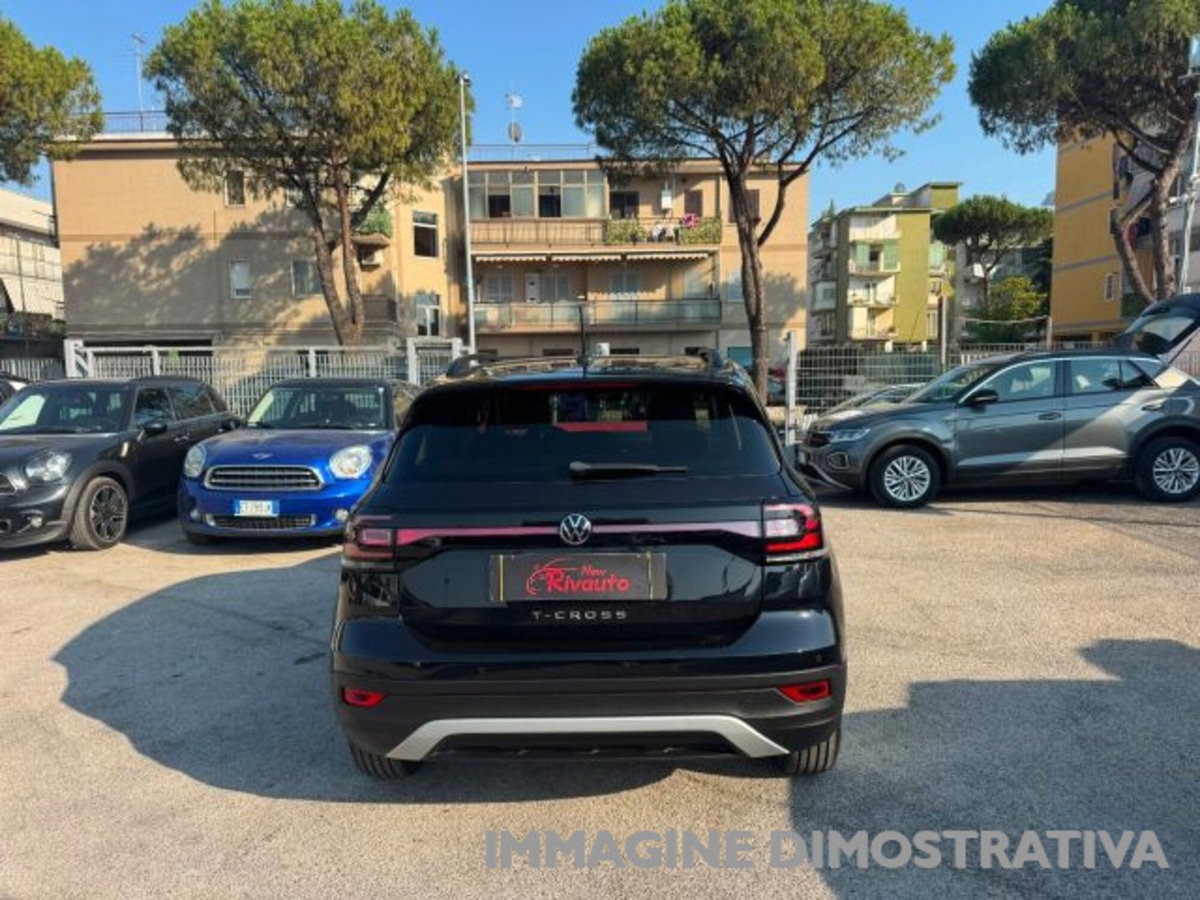Volkswagen T-Cross 1.0 TSI Style BMT (5)