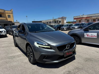 Volvo V40 Cross Country D2 Geartronic Style Plus (19)