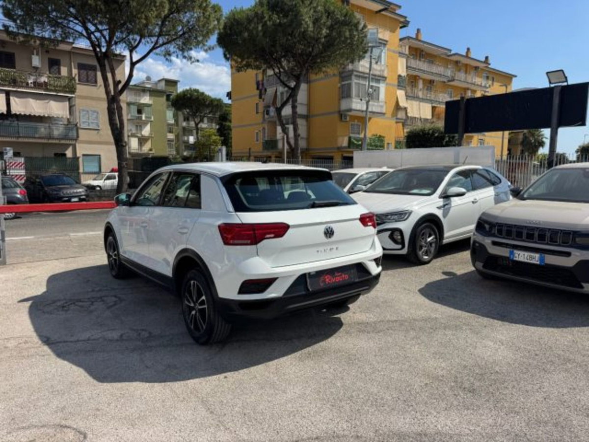 Volkswagen T-Roc 1.6 TDI SCR Style BlueMotion Technology (14)