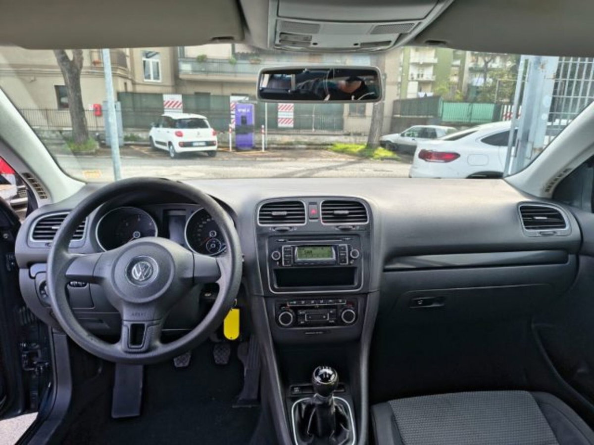 Volkswagen Golf Variant 1.6 TDI 105 CV Trendline BlueMotion Technology (11)