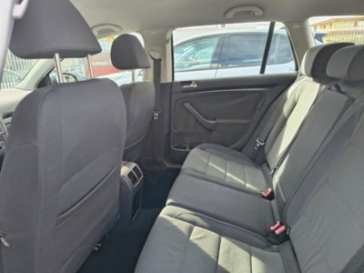 Volkswagen Golf Variant 1.6 TDI 105 CV Trendline BlueMotion Technology (9)