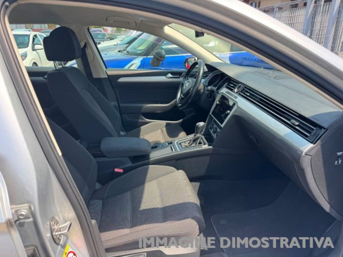 Volkswagen Passat Variant 2.0 TDI DSG Executive BlueMotion Tech. (13)