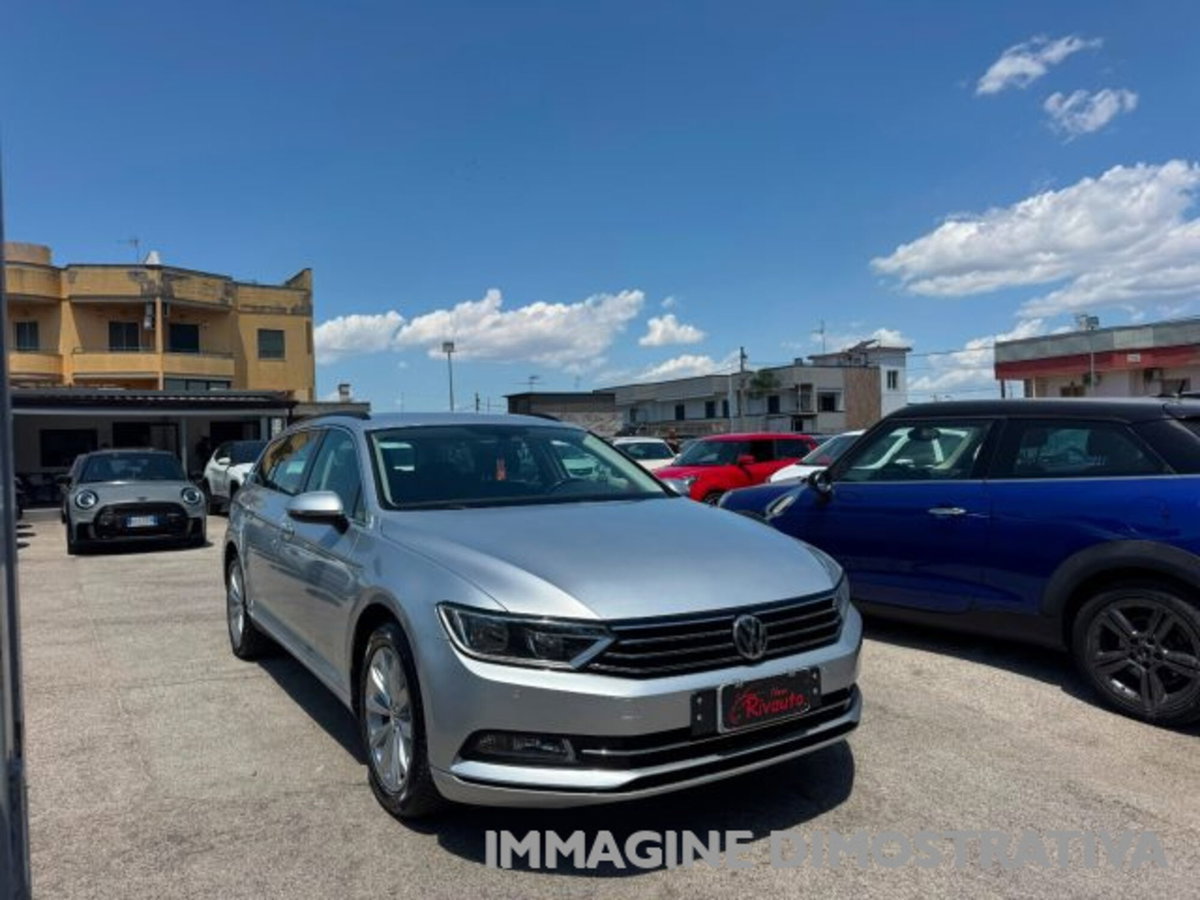 Volkswagen Passat Variant 2.0 TDI DSG Executive BlueMotion Tech. (2)