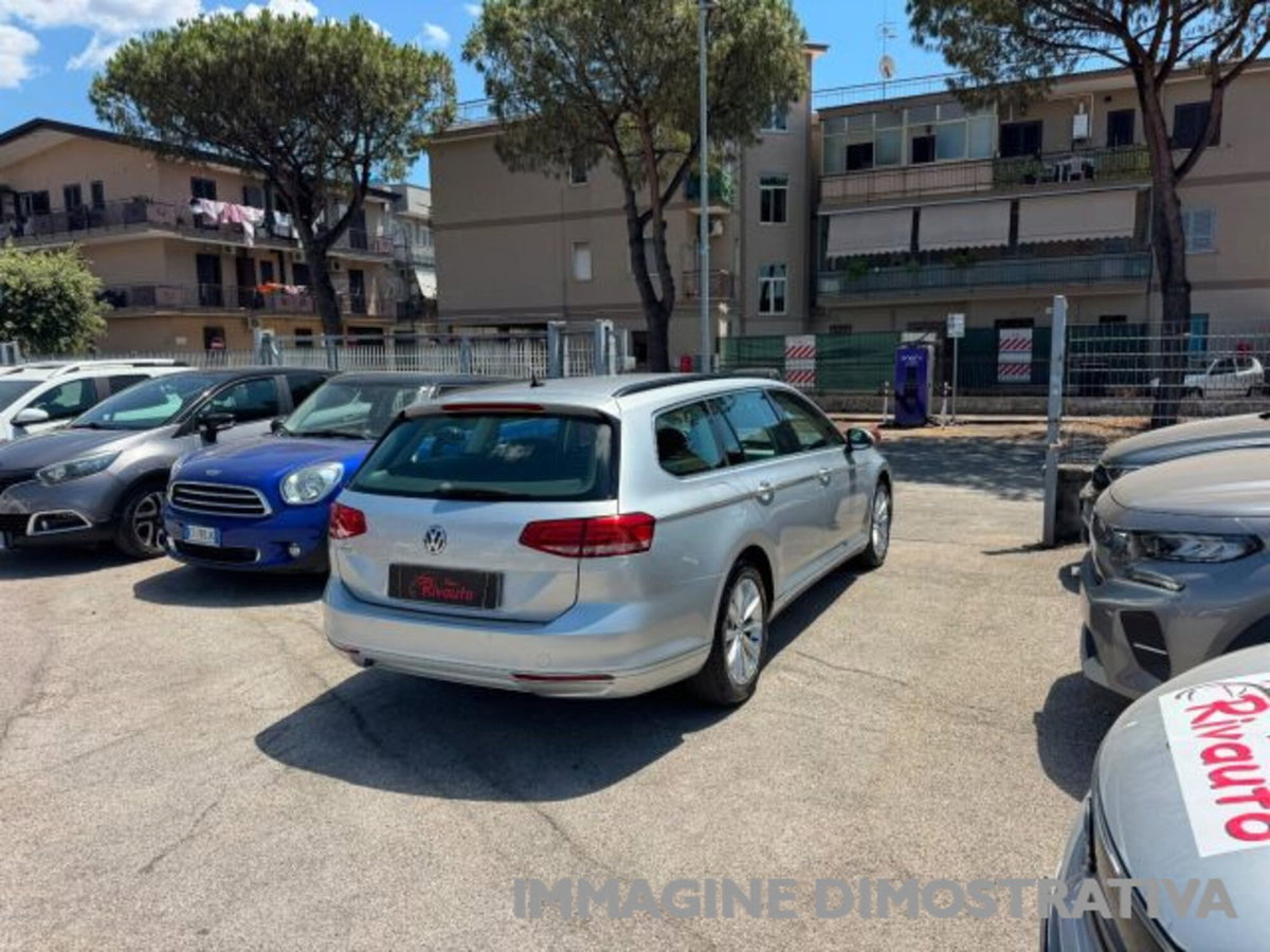 Volkswagen Passat Variant 2.0 TDI DSG Executive BlueMotion Tech. (6)