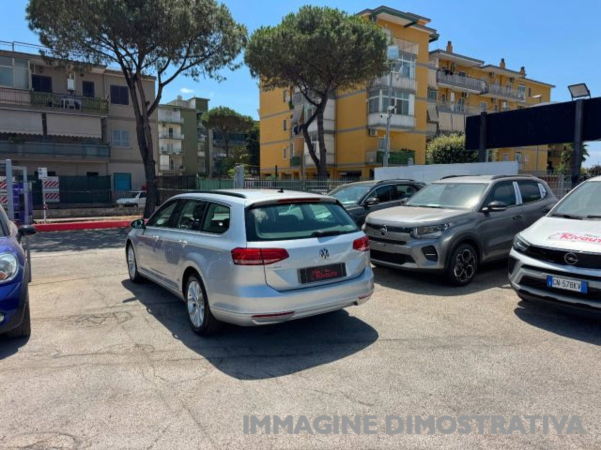 Volkswagen Passat Variant 2.0 TDI DSG Executive BlueMotion Tech. (7)
