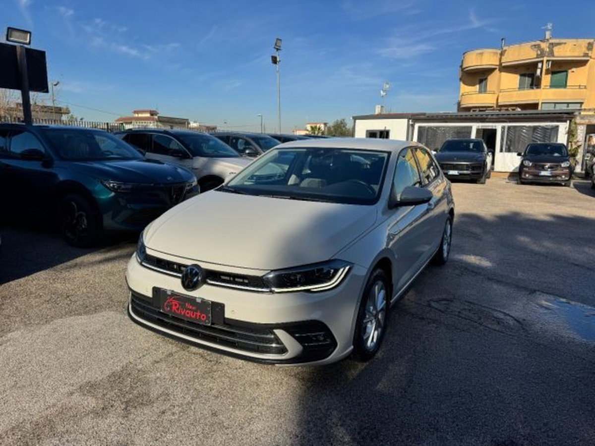 Volkswagen Polo 1.0 tsi Style 95cv (3)