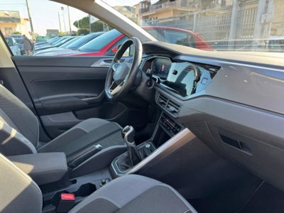 Volkswagen Polo 1.0 tsi Style 95cv (6)