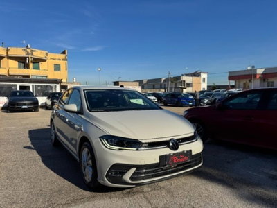 Volkswagen Polo 1.0 tsi Style 95cv (9)