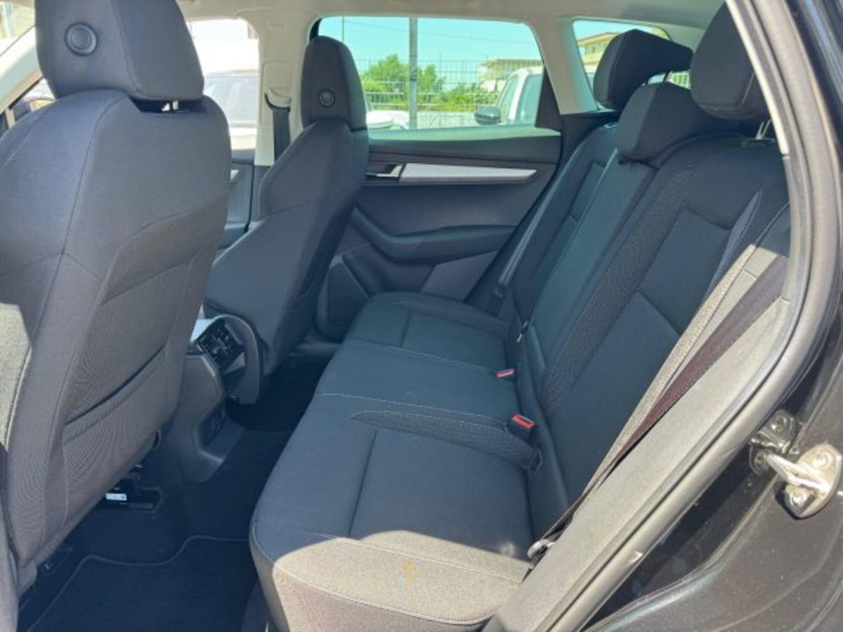 Skoda Karoq 1.0 tsi Executive 115cv (19)