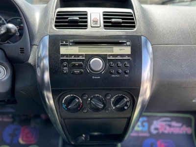 Suzuki SX4 16V Urban Line (11)