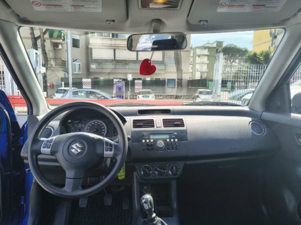 Suzuki Swift 1.3 DDiS 5p. GL (10)