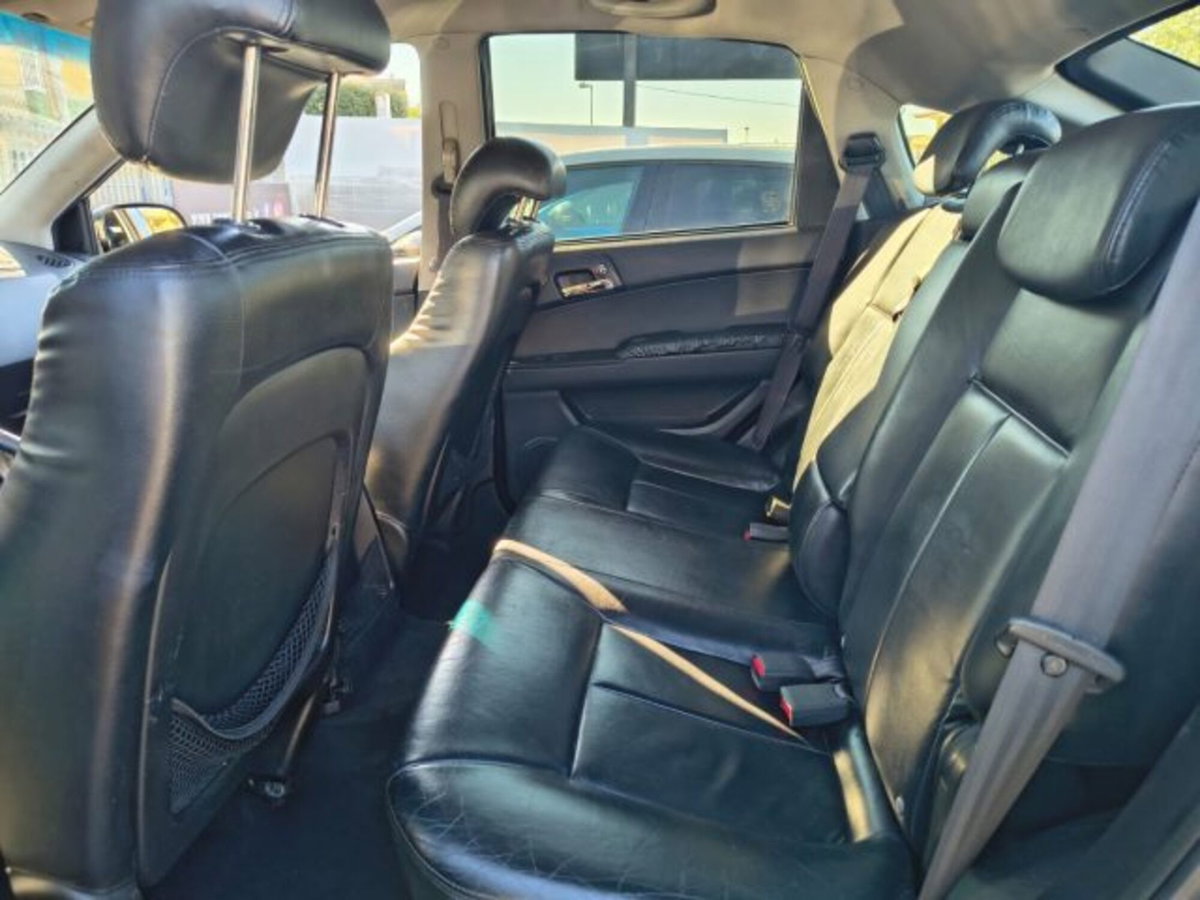 Ssangyong Actyon 2.0 XDi 4WD Premium (7)