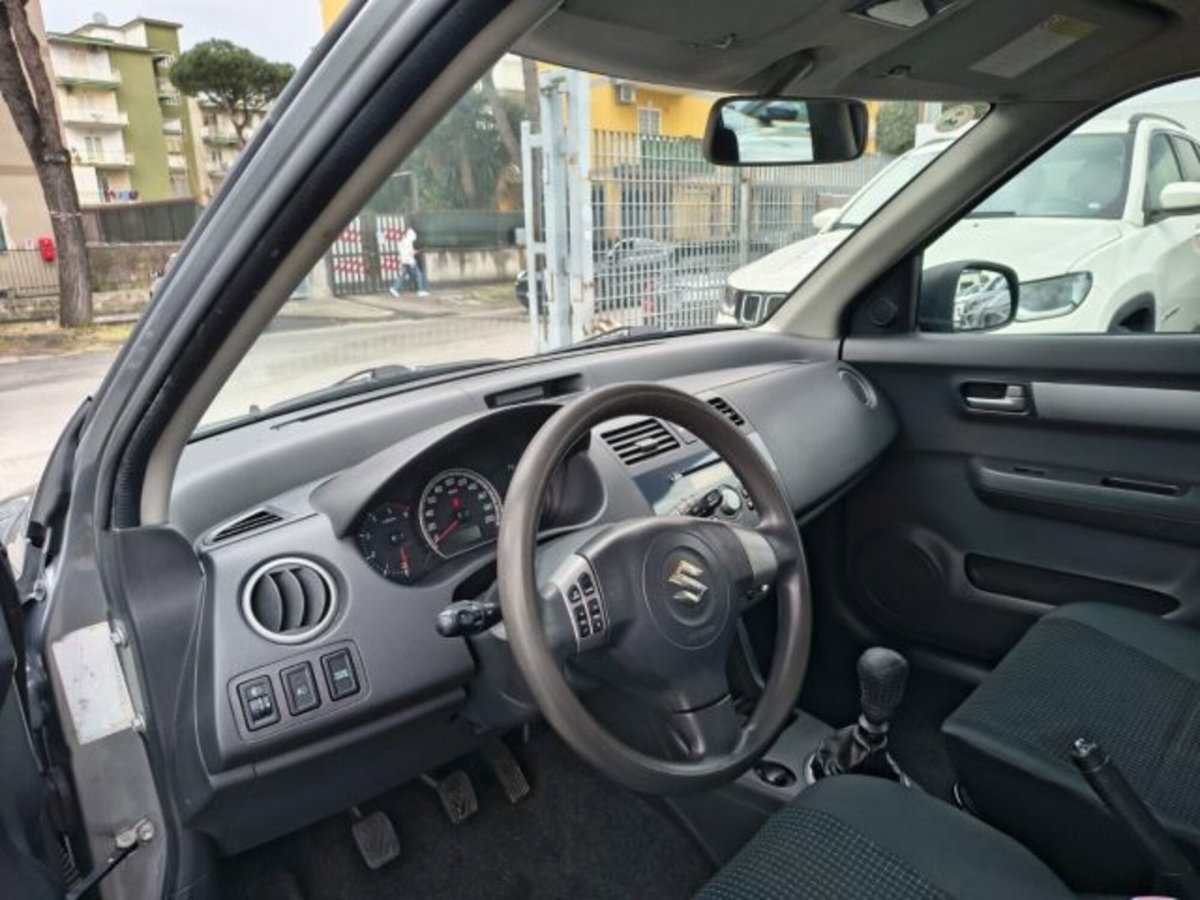 Suzuki Swift 1.3 DDiS 5p. GL (14)