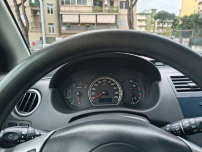 Suzuki Swift 1.3 DDiS 5p. GL (8)