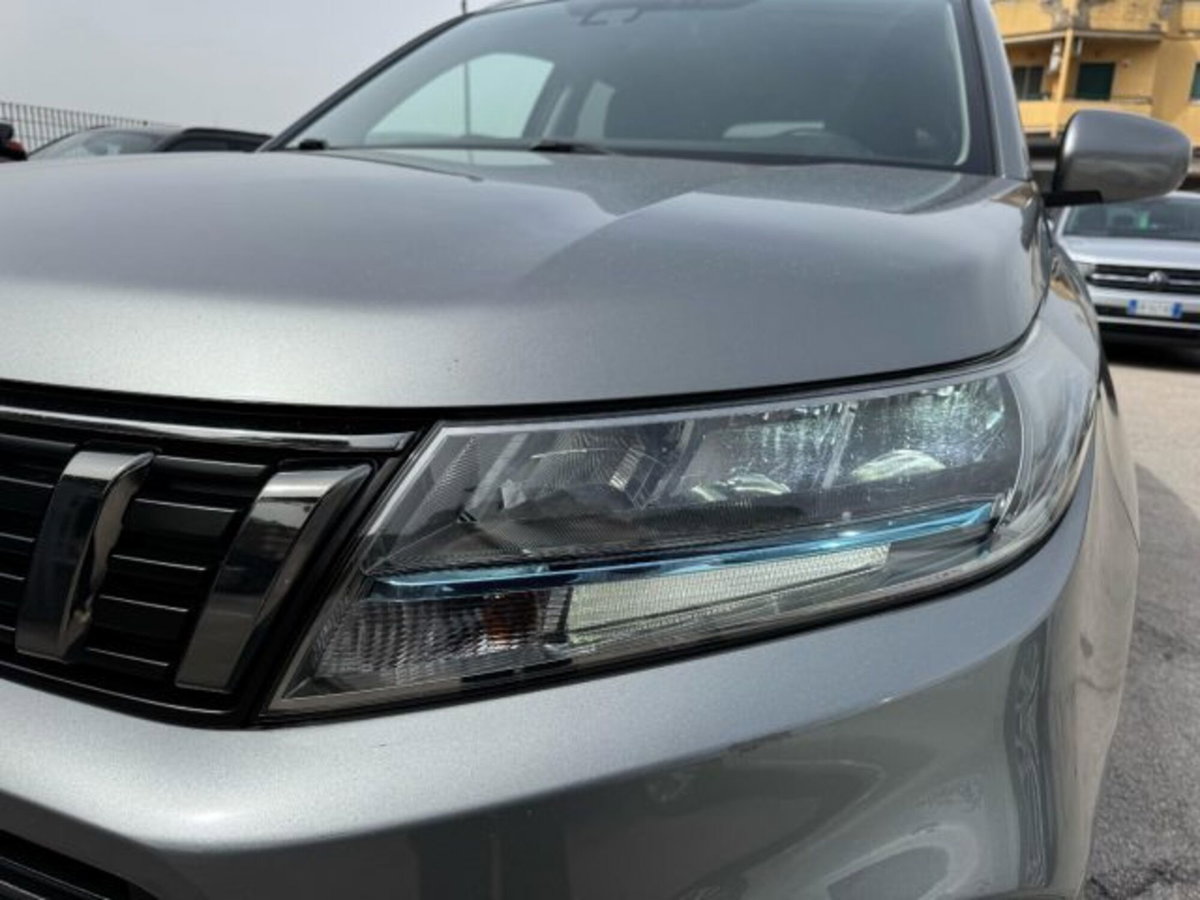 Suzuki Vitara 1.4 Hybrid Easy Top (4)