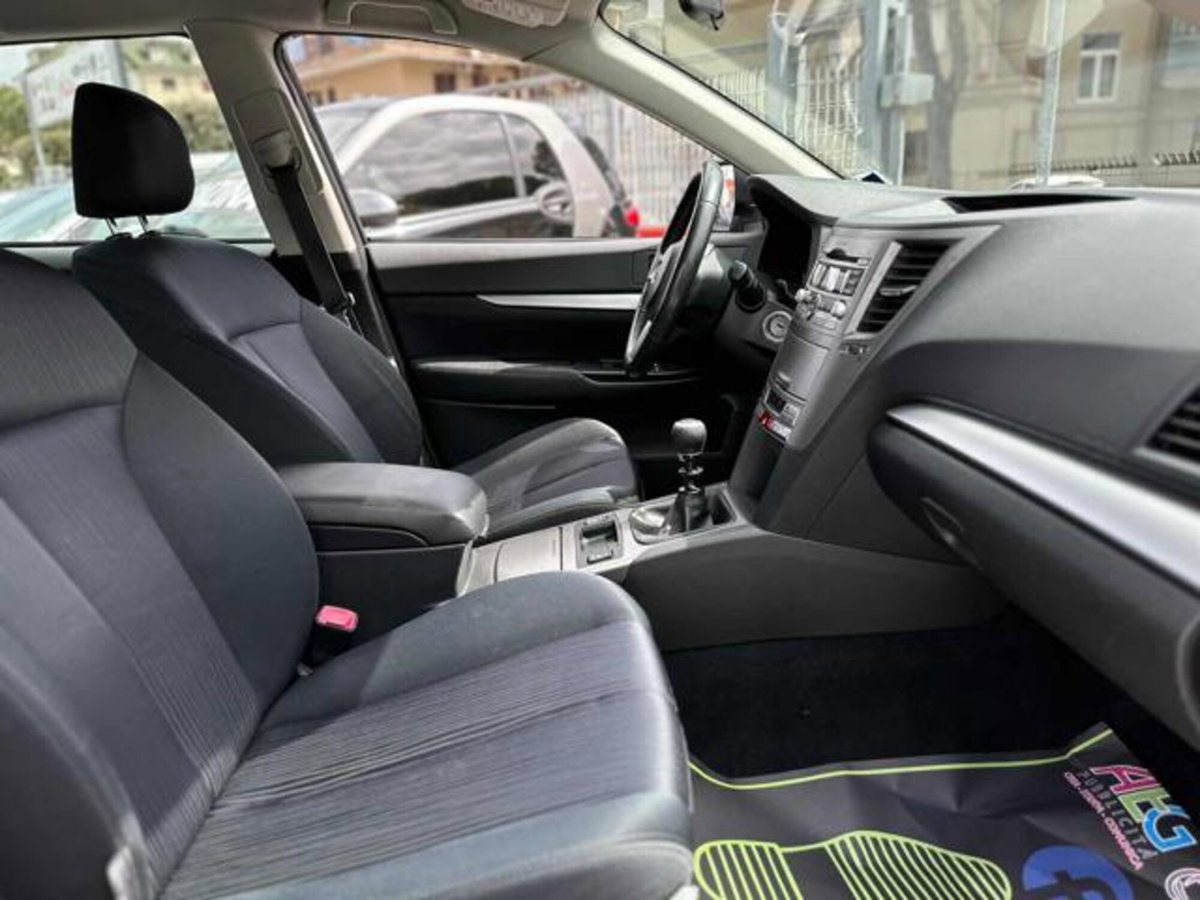 Subaru Legacy Station Wagon 2.0D SW Comfort (16)