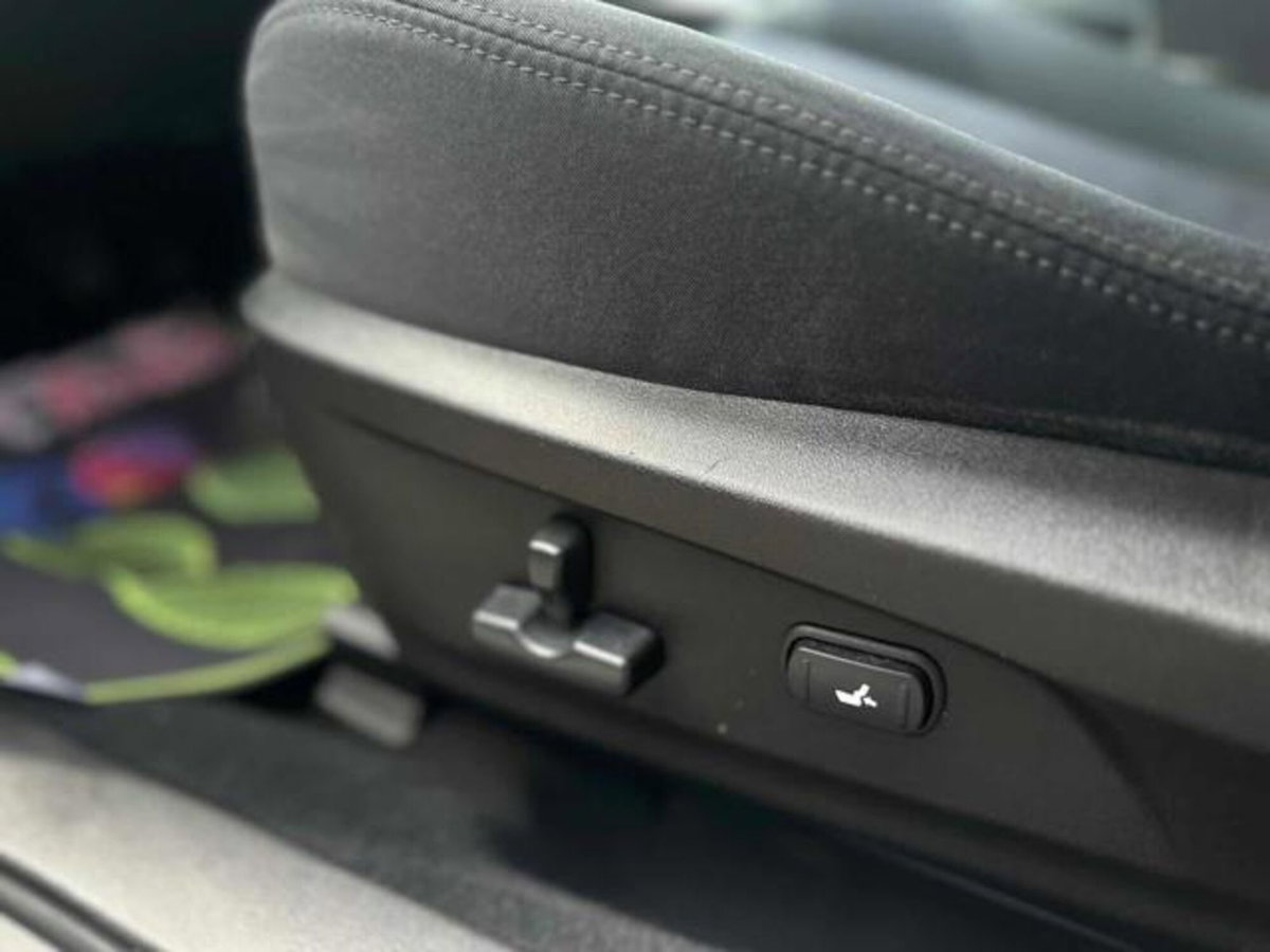 Subaru Legacy Station Wagon 2.0D SW Comfort (20)