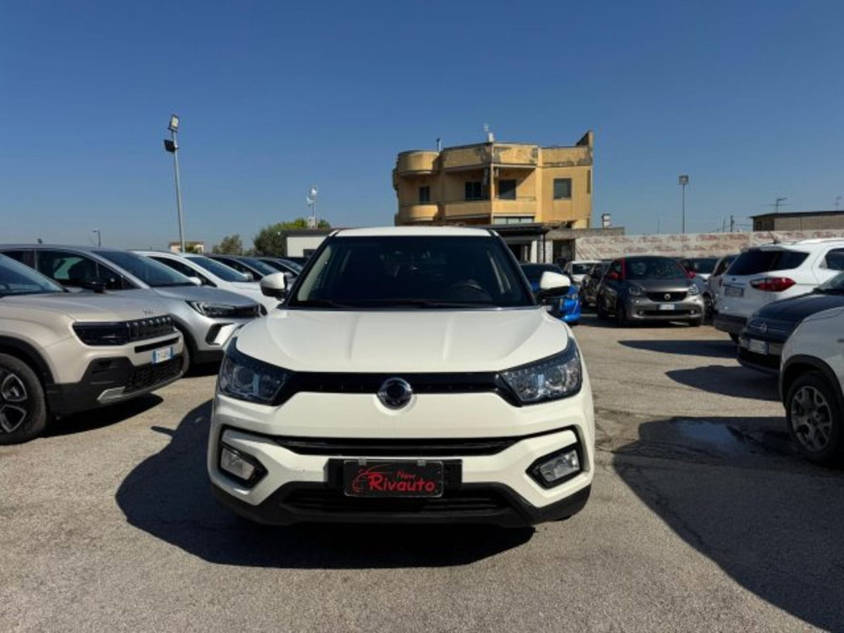 Ssangyong Tivoli 1.6d 2WD Be Visual Cool (3)