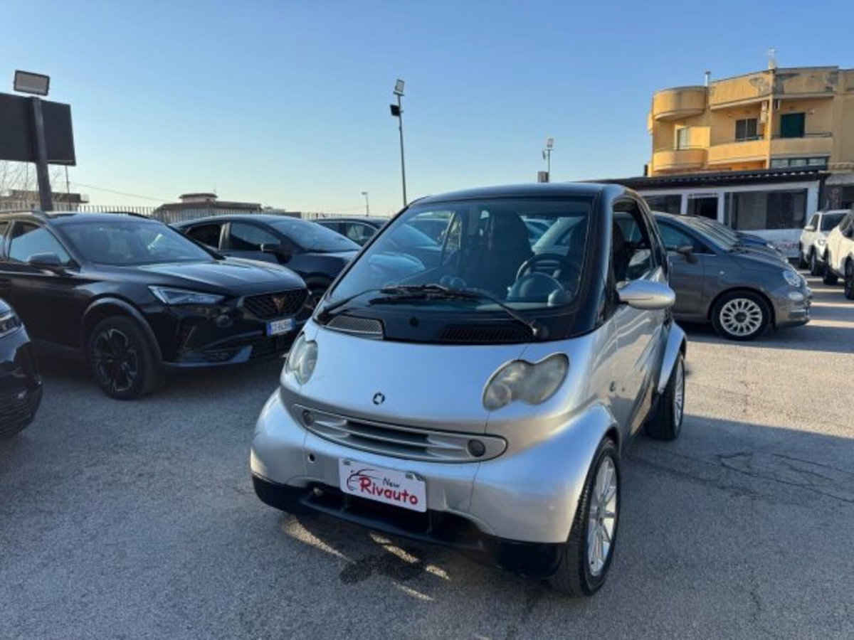 smart Fortwo 800 40 kW coupé pulse cdi (2)