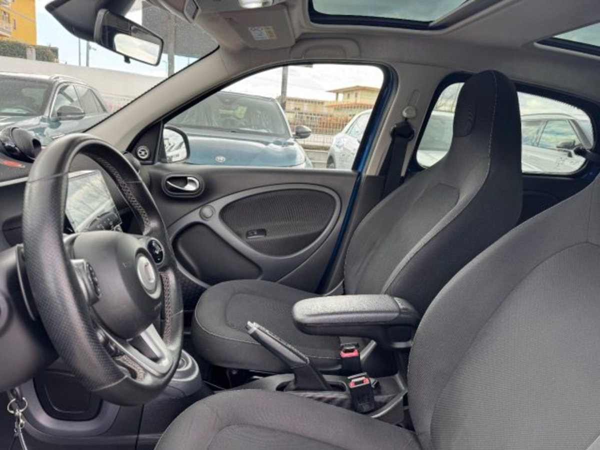 smart forfour forfour 90 0.9 Turbo Brabus Style (11)