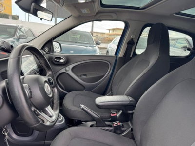 smart forfour forfour 90 0.9 Turbo Brabus Style (11)
