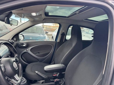 smart forfour forfour 90 0.9 Turbo Brabus Style (13)